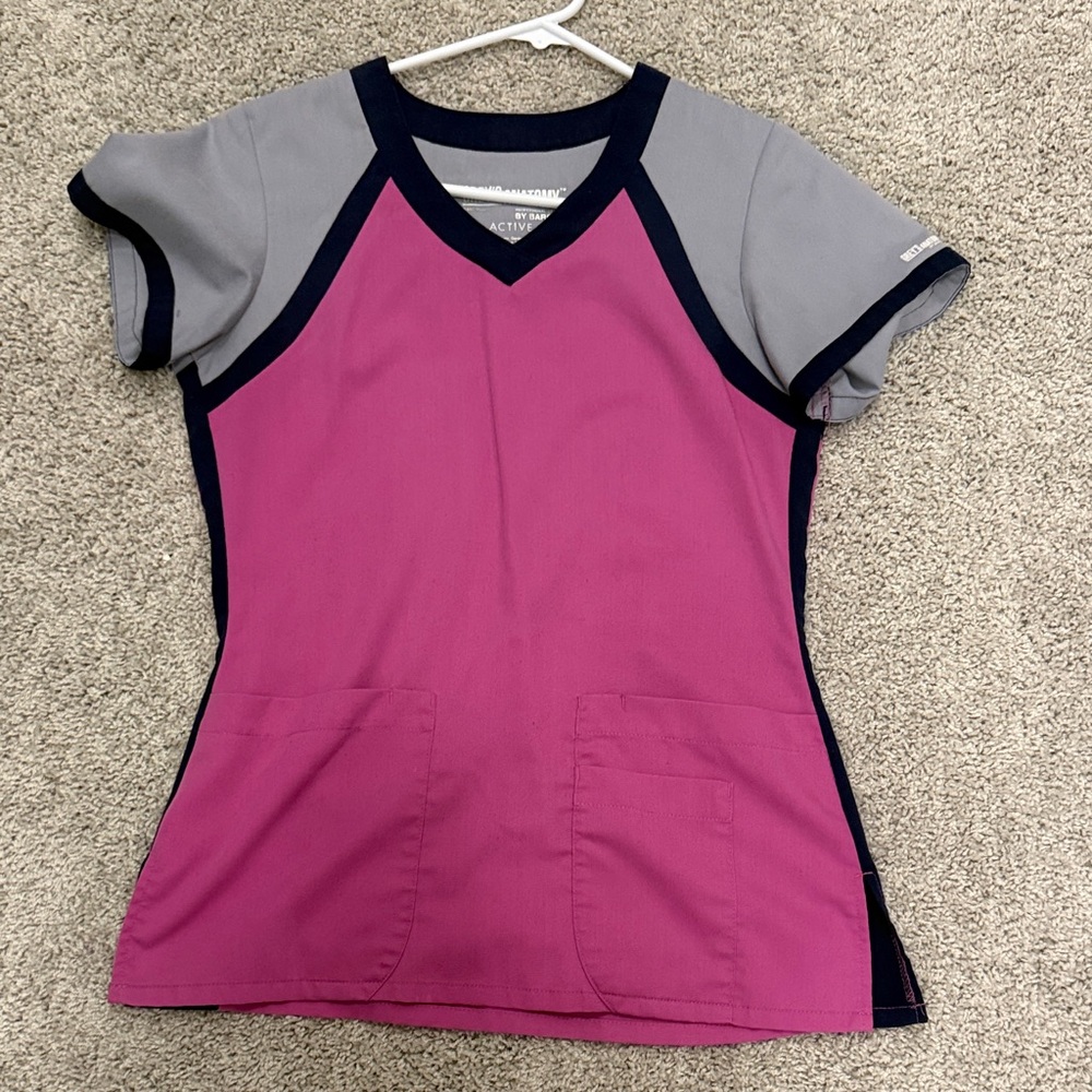 Grey's Anatomy Women's Magenta and Gray V-Neck Scrub Top